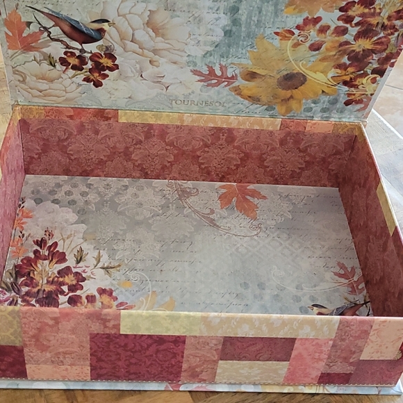 Sunflower storage box - Picture 5 of 9